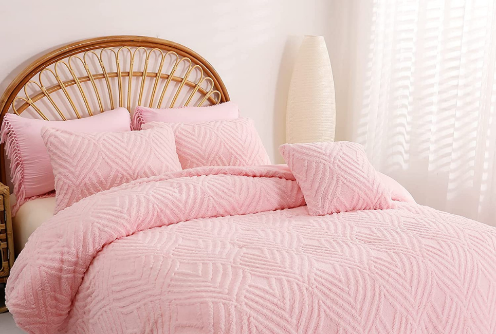 Pink Fluffy Comforter