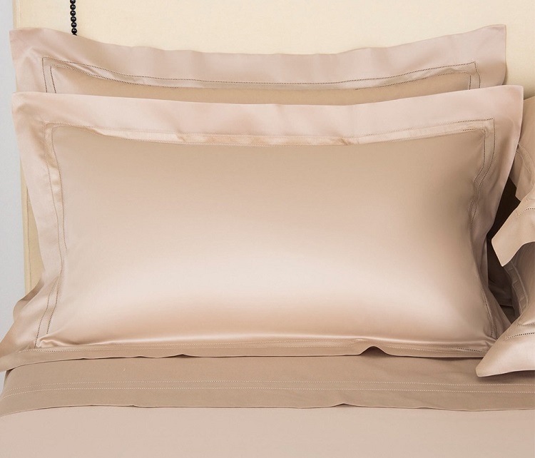 Frette Signature Double Open Hemstitch Sateen Sheets in the Doppio Ajour Collection