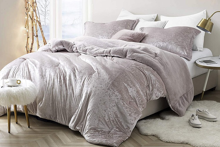 Byourbed Coma Inducer Oversized Queen Comforter
